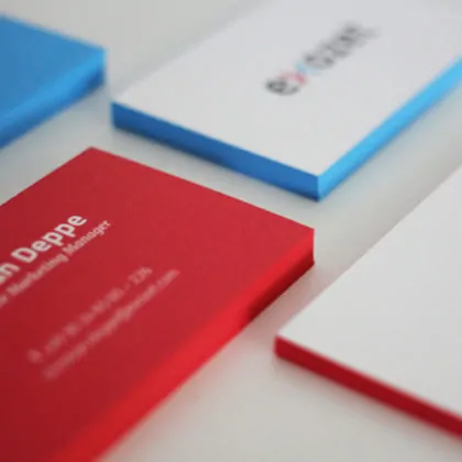 Farbschnitt Visitenkarten in Sonderfarbe