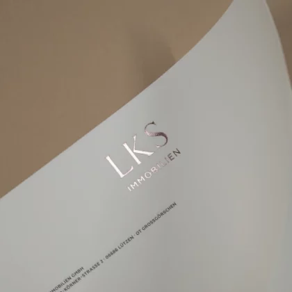 Briefpapier mit Heißfolienprägung