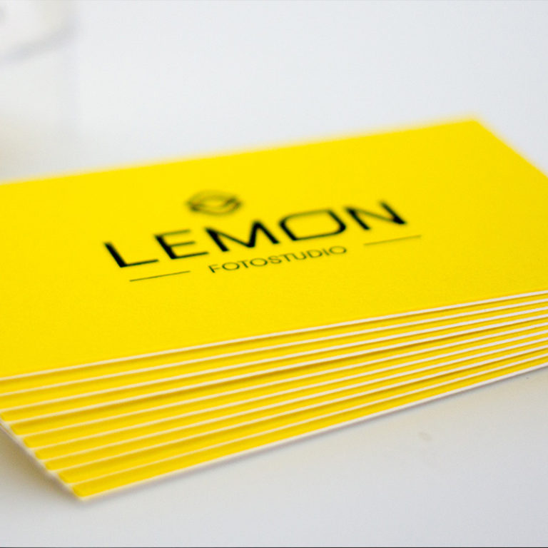 Colorplan Visitenkarten kaschiert factory yellow und weiß Colorplan Visitenkarten kaschiert sandwichkarten