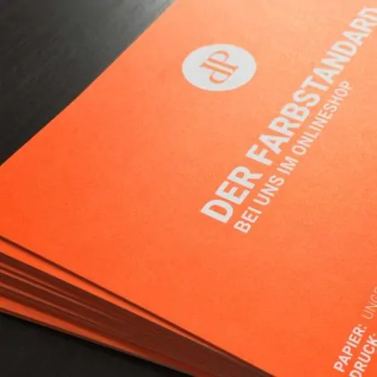 Karten in Sonderfarbe Pantone HKS