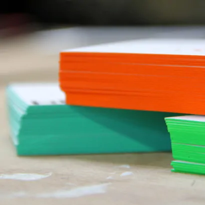 Visitenkarte mit Farbschnitt in neon Sonderfarbe - Farbschnitt Berlin Brandenburg