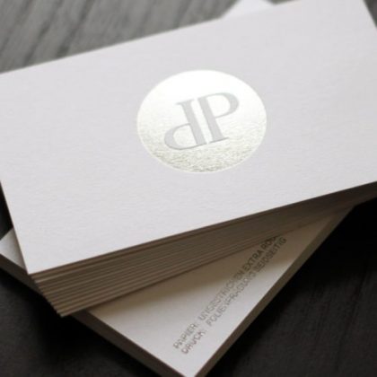 Exklusive Visitenkarten mit Folienprägung graphit silber