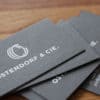 Colorplan Visitenkarten darkgrey 350g/qm mit Heißfolienprägung weiss matt Colorplan Visitenkarten mit Heißfolienprägung weiss matt